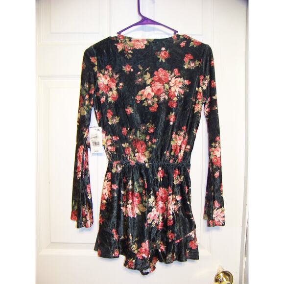 Bebop Women's  Romper Jumper Size XS Green/Floral - Picture 2 of 2